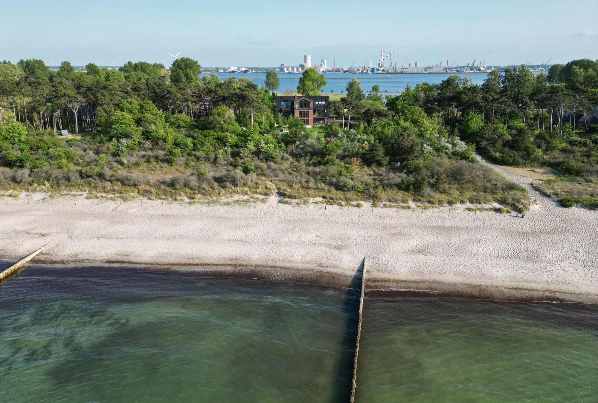 Villa Schmidt - Strandhaus Direkt Am Meer Mit Sauna, Sport Und Duenengarten II Rostock Exterior foto