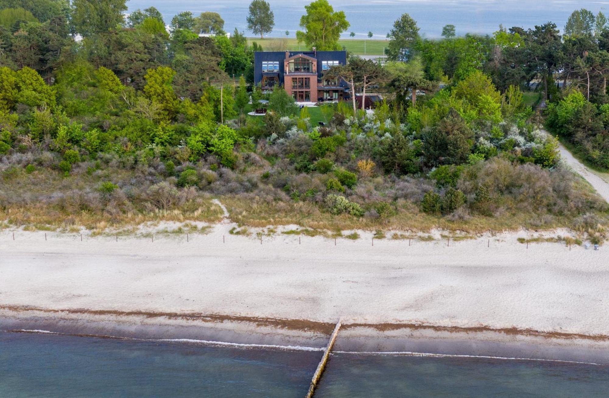 Villa Schmidt - Strandhaus Direkt Am Meer Mit Sauna, Sport Und Duenengarten II Rostock Exterior foto