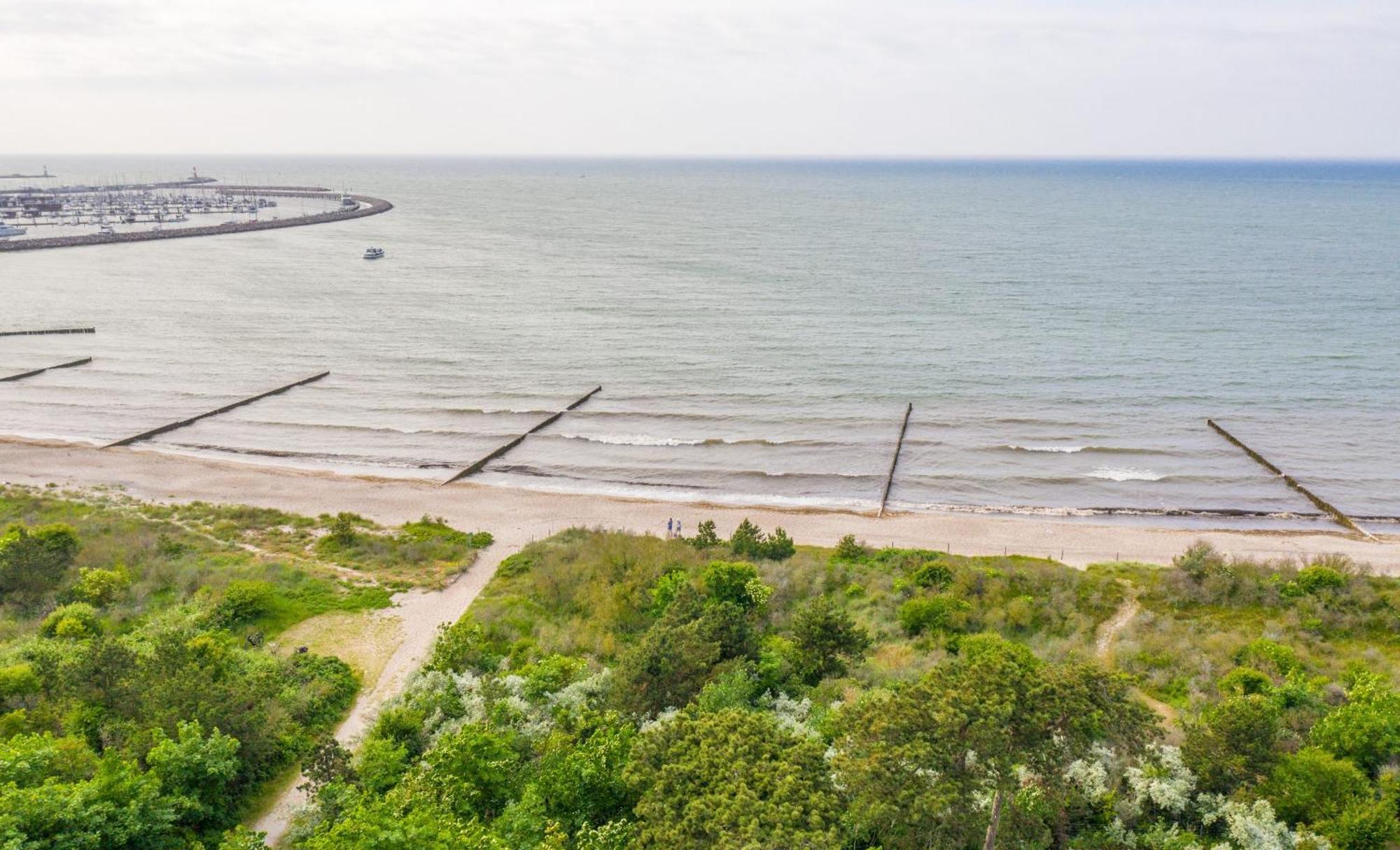 Villa Schmidt - Strandhaus Direkt Am Meer Mit Sauna, Sport Und Duenengarten II Rostock Exterior foto