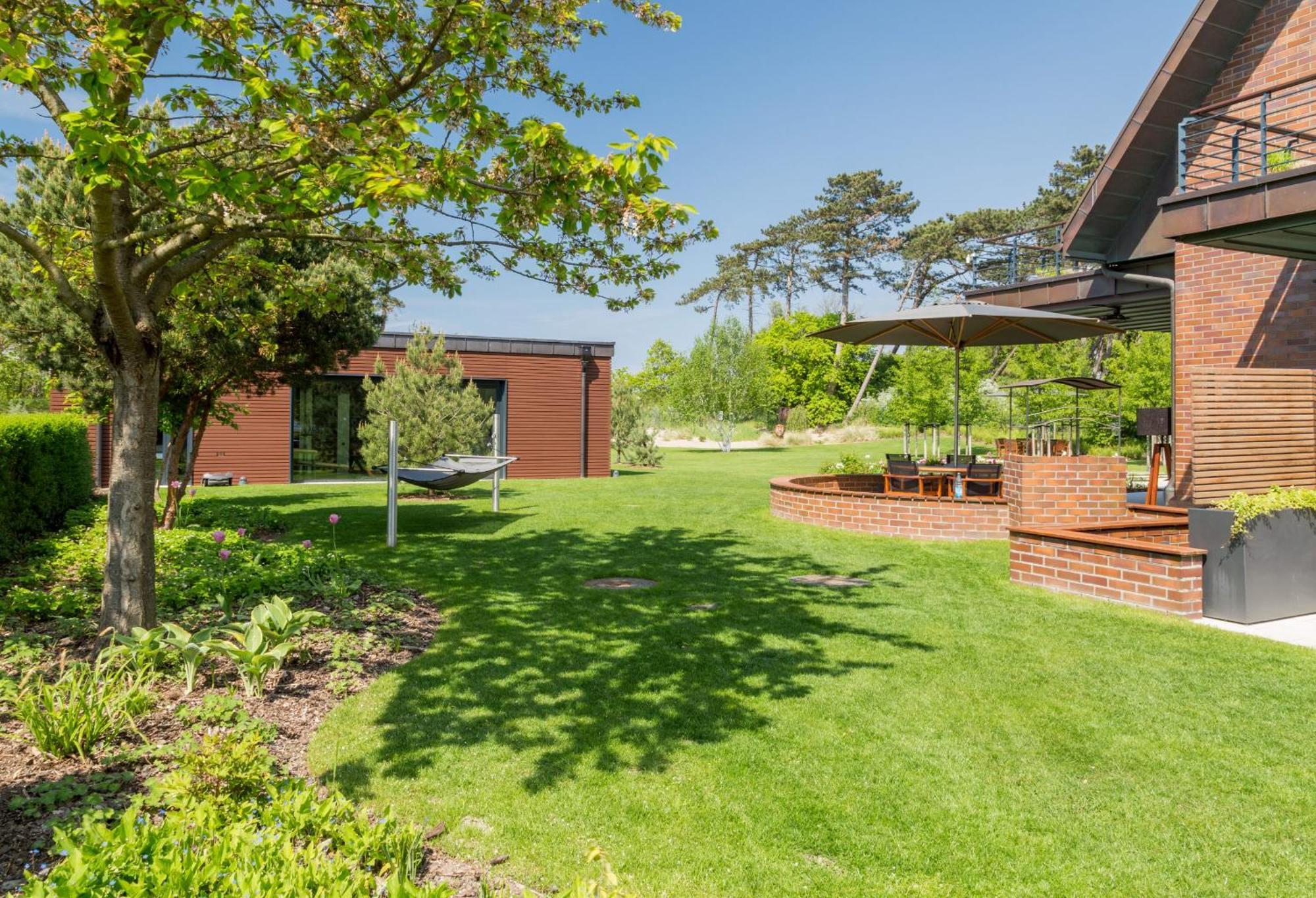 Villa Schmidt - Strandhaus Direkt Am Meer Mit Sauna, Sport Und Duenengarten II Rostock Exterior foto